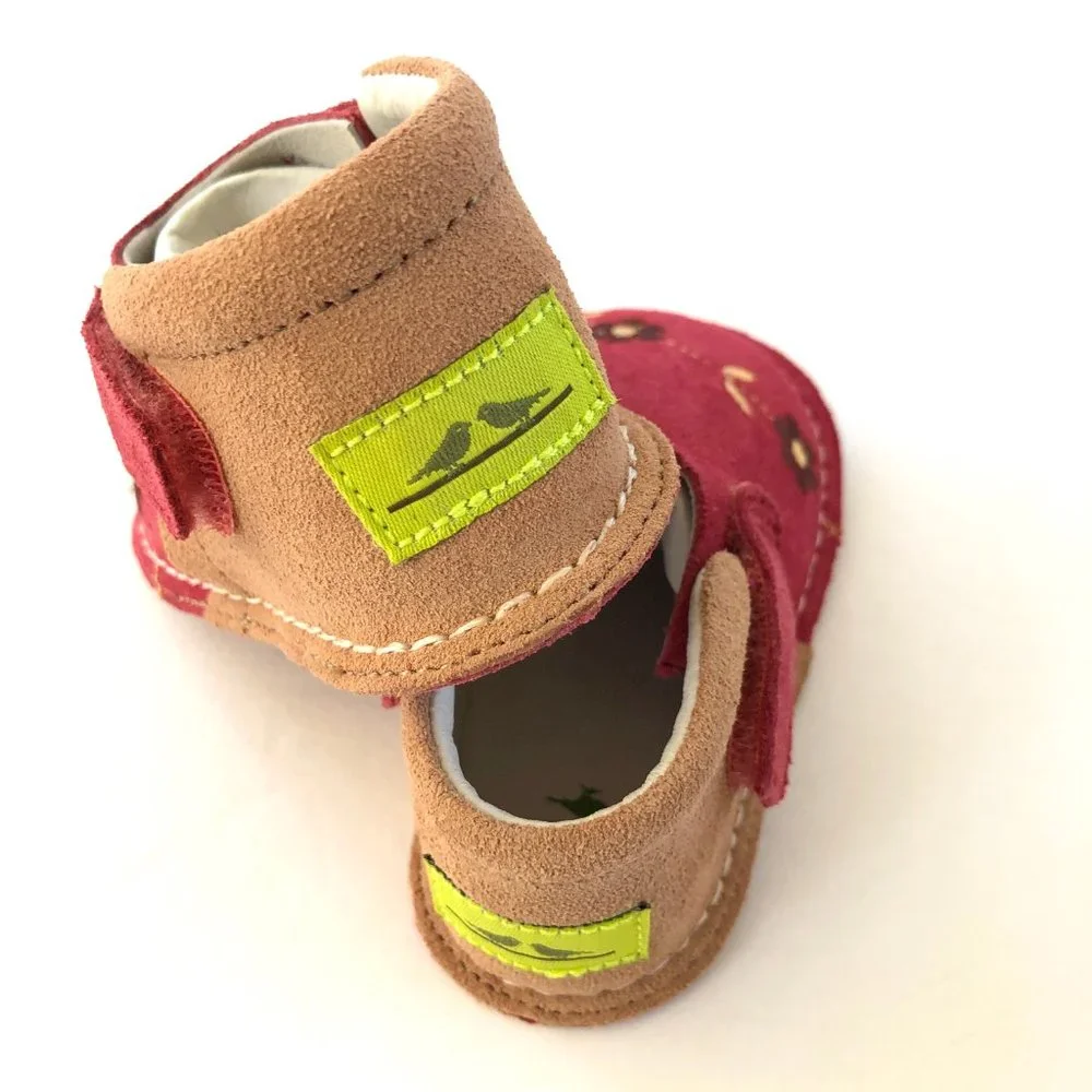Pipit Eco-Friendly Suede Floral Baby Shoes